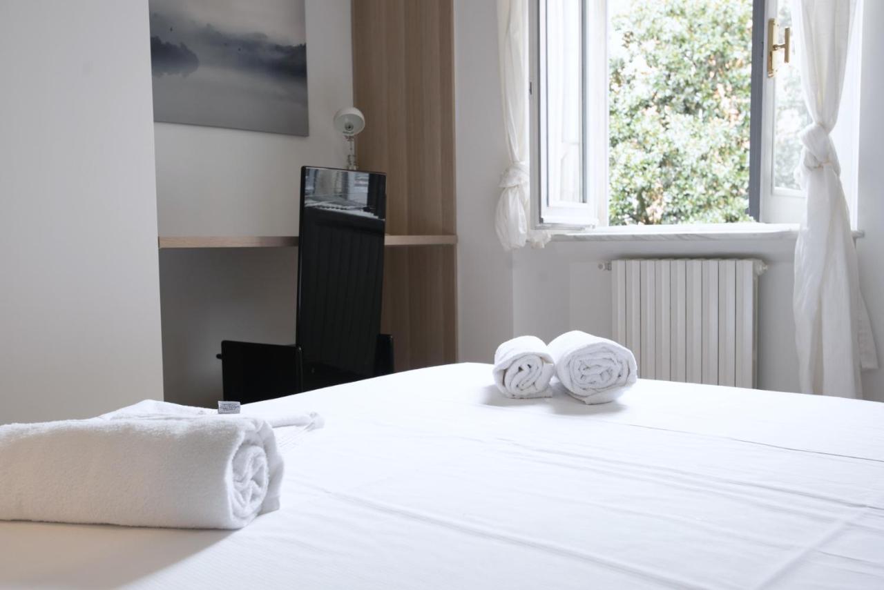 Apartmán Easylife - Lusso E Tradizione In Sant'Ambrogio Milán Exteriér fotografie